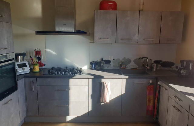 Chambre avec cuisine équipée sur demande