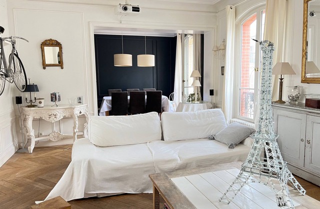 Charmant Appartement en Plein Coeur des Batignolles