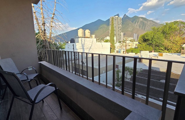 Charming 1-bedroom apartment in Monterrey with AC