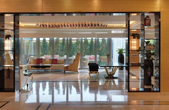Charming 1 BR Apartment with a fantastic View of The Burj Khalifa