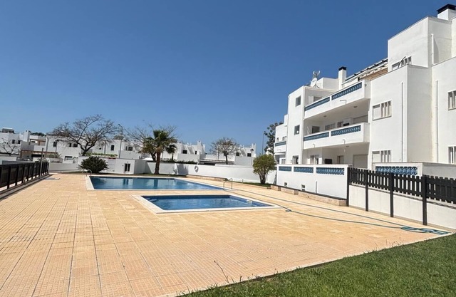 Charming 2-bedroom apartment in Santa Luzia with AC