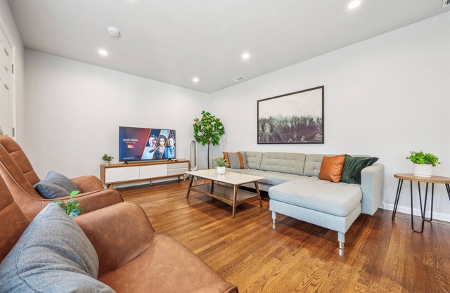 Discover comfort in this newly renovated 2-bedroom, 1-bathroom apartment