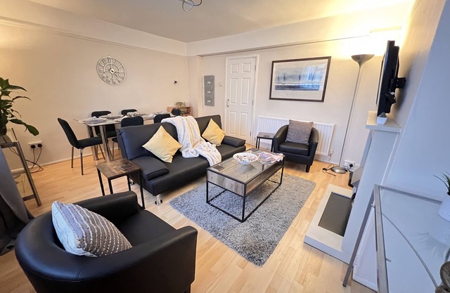 Apartamento-Moderno-Baño Privado-Vista al Jardín-Glazebrook