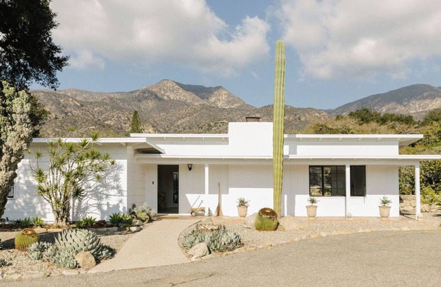 Charming 3-bedroom house in Montecito