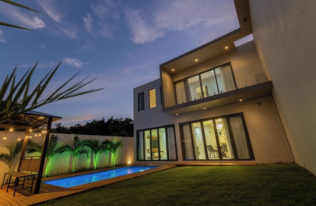 Charming 3-bedroom villa in welcoming Grand Baie with WiFi, AC