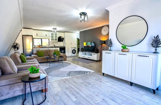 Charming 3-bedroom villa with AC, WiFi near Marmaris