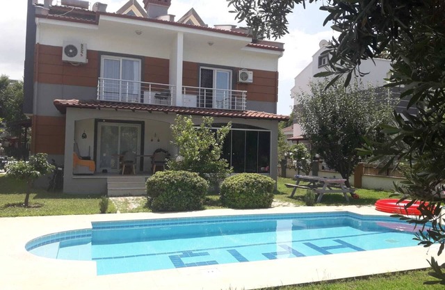 Charming 3-bedroom villa with WiFi and AC in fabulous Fethiye