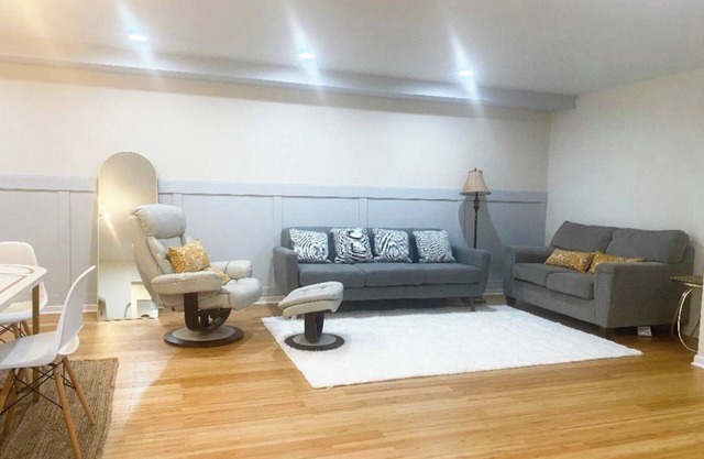 Casa Victoriana 4 camas 2 baños cerca de la ciudad de Chicago a pie de los trenes DORMIR 12
