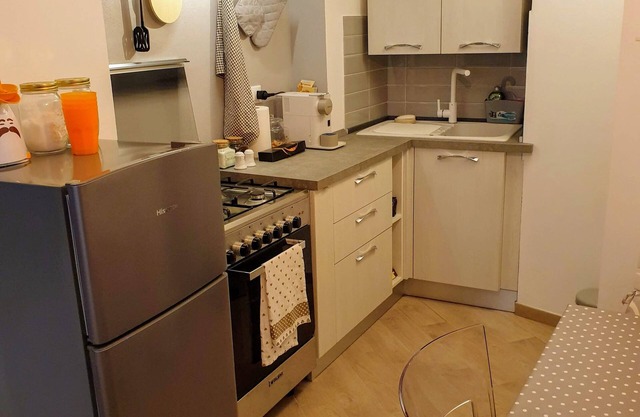 Charming accommodation in historic setting Carmine district(CIN IT010025C2KYXGYWKK)