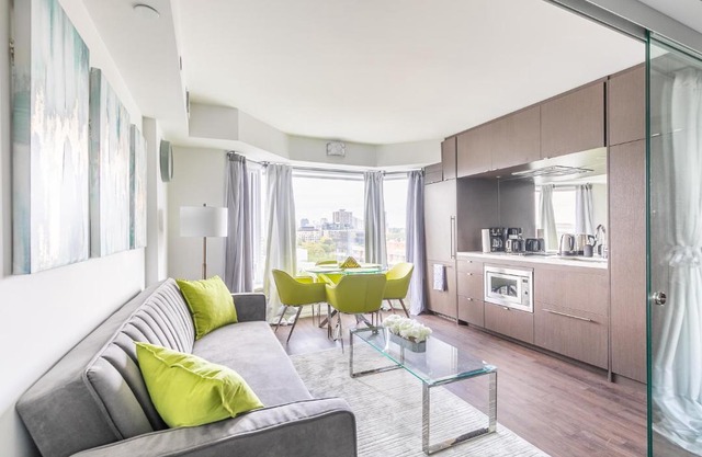 Charming Downtown Condos by GLOBALSTAY