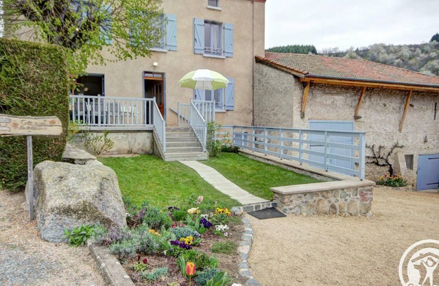 Casa acogedora en la montaña con terraza, jardín y actividades al aire libre