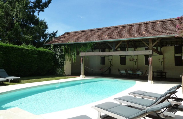 Casa de carácter con piscina privada entre Sarlat y Rocamadour