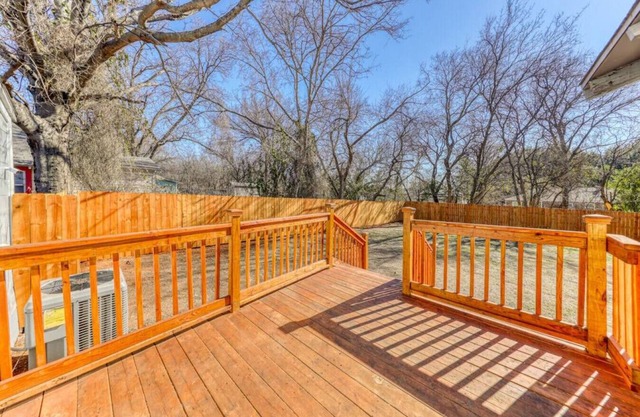 Charming, Freshly Renovated Home Renovated Home W/ Large Backyard
