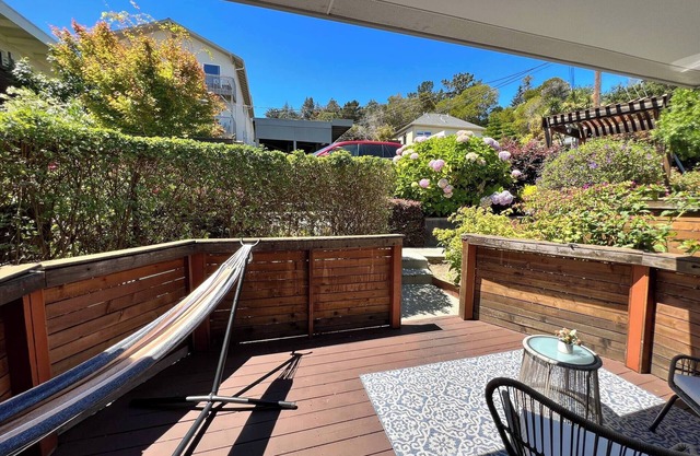 Quiet Garden Oasis in Belmont, Great Location, Walkable 1/1