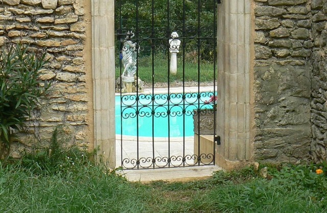 Encantadora casa cerca de Sarlat, 6 personas, jardín cerrado, piscina privada, WIF