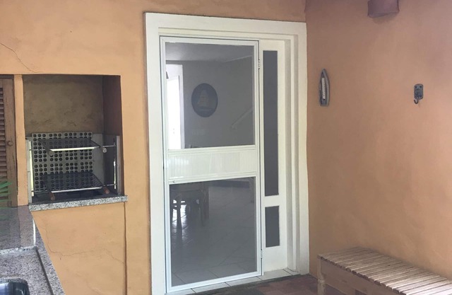 Encantadora casa en urbanización cerrada - 350m de la playa