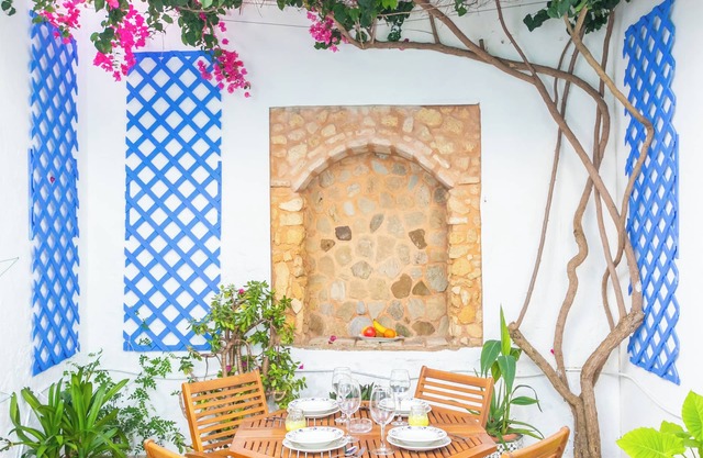 Casa con Encanto en Casco Antiguo | El Patio Te Encantará