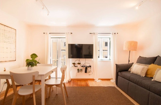 Charming & Peaceful Family Flat