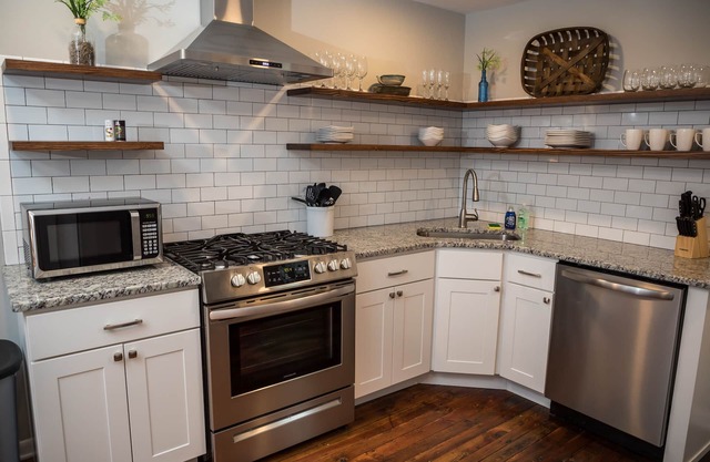 Charming, Spacious East Side home w/ free parking