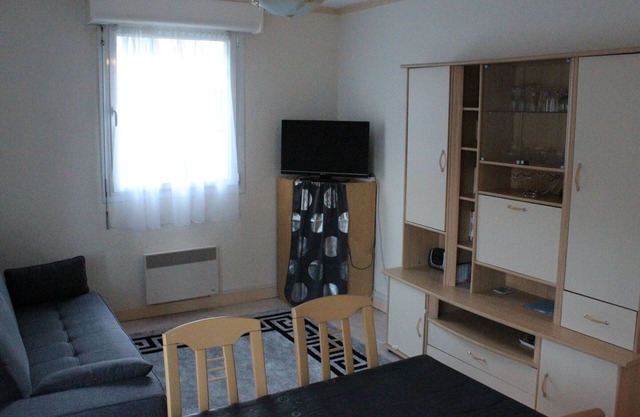 Acogedor estudio con balcón, cerca del centro y la playa