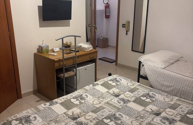 Charming townhome in lovely Francavilla al mare with AC, WiFi