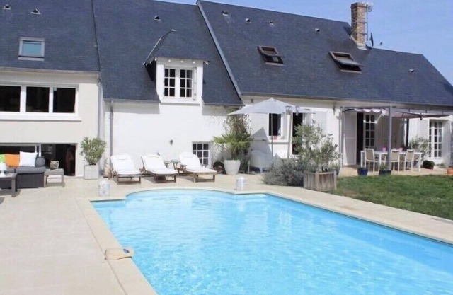Encantadora villa con piscina climatizada en el corazón del Valle de los Reyes