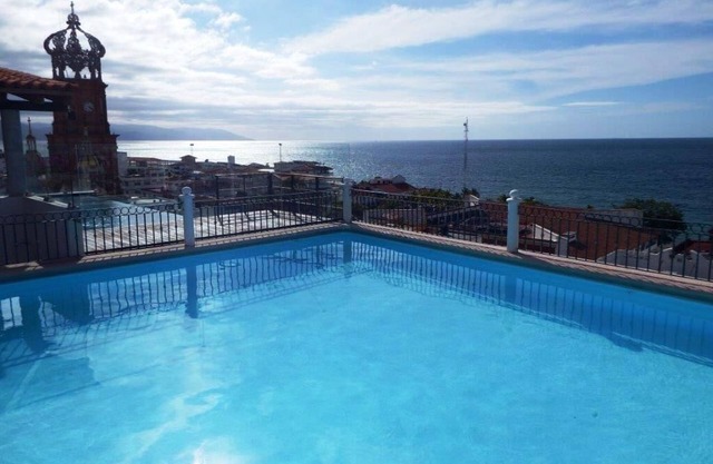 Villa con encanto, Cercano a la playa, paseo marítimo, vida nocturna, Amplio, Gran Valor