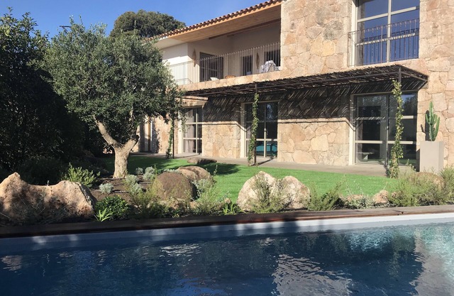 CHALET CON ENCANTO EN PIEDRAS BONIFACIO