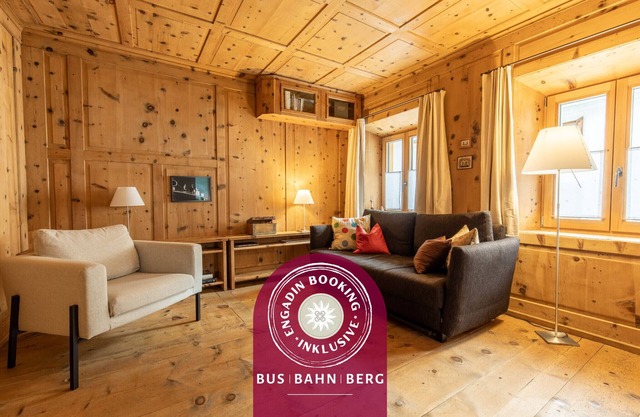 Chasa Punt 43: Romantic hideaway in the historic village centre of Scuol