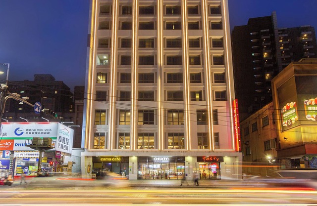 F Hotel Luzhou Taipei