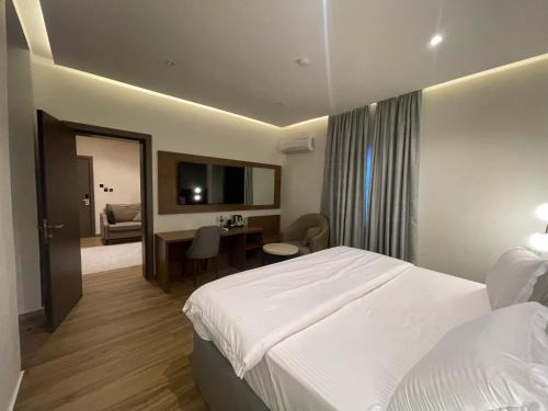 CheckInn Hotel Yola