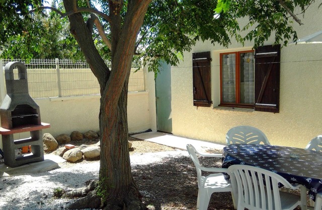 Hermosa villa junto al mar