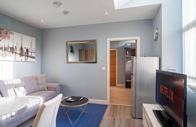Chic 1BR Loft in Kelham Island | Walk to Pubs & Cafés