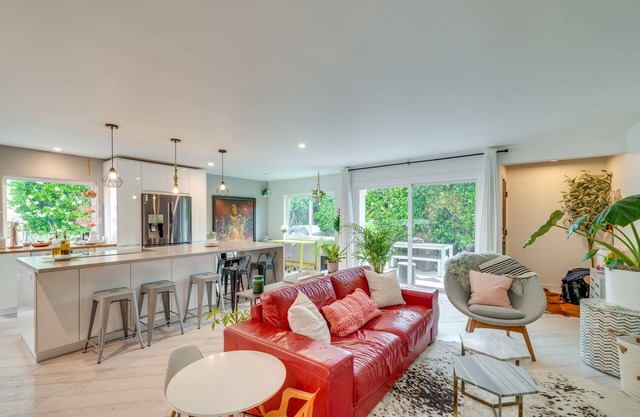 Chic Santa Barbara Vacation Rental w/ Patio!