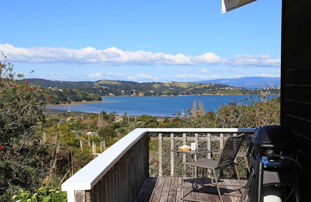Vistas de la bahía de la iglesia - Stay Waiheke