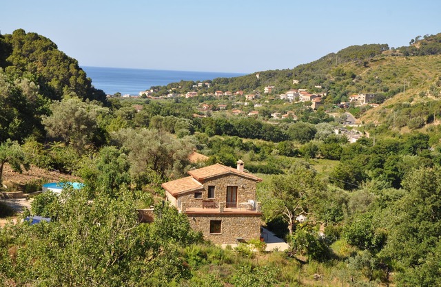 Cilento, Castellabate - Casa de vacaciones con piscina + vistas al mar en una hermosa posición panorámica