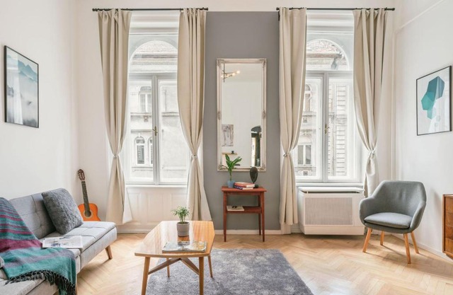 City Park Rest Apartment with Air Condition