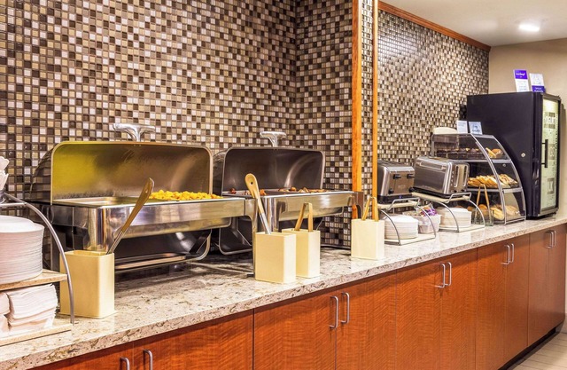 Clarion Inn Cranberry Township