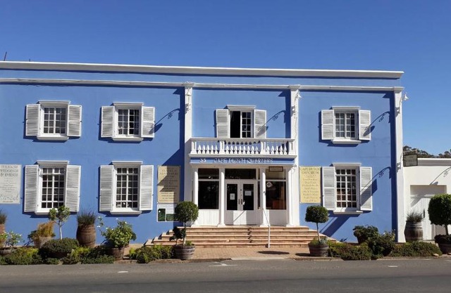 Classic Lodge - Cape Dutch Quarters