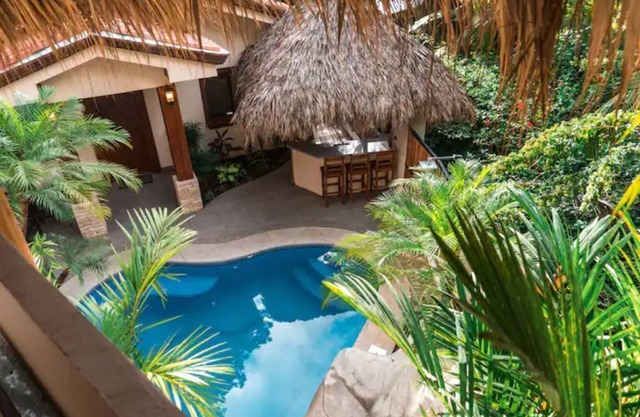 CLASSY PALMS 1 | Luxury Villa with Private Pool ☼
