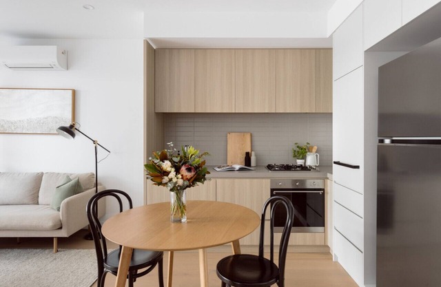 Urban Clayton South Apartment