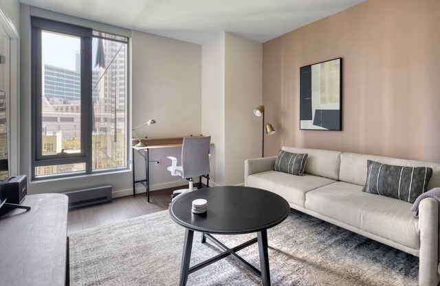 Clean Soma 1BR w/ Gym & Yoga, nr Tech Companies, by Blueground