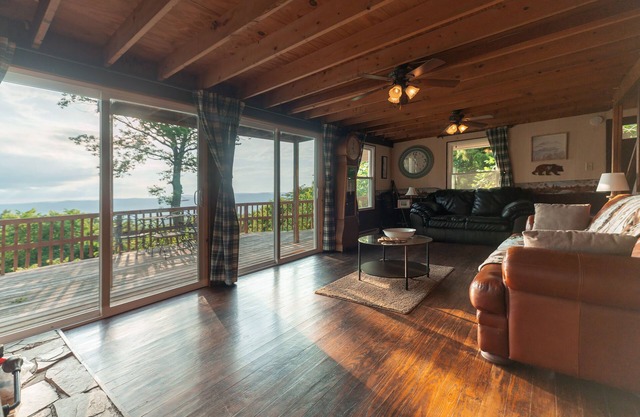 ¡INCREÍBLES Vistas del Valle con el Parque Nacional Shenandoah en tu puerta trasera!