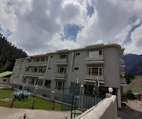 Cloudsway luxury Resort
