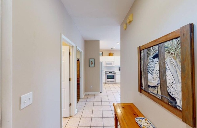 Coastal Charm 2BR Villa Lakeside Resort Amenities