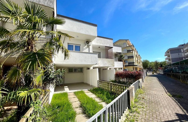 Refrescante villa con jardín privado cerca de la playa