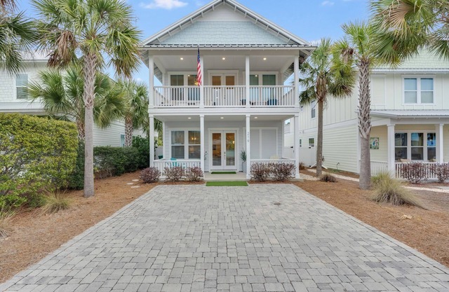 Coastal Sands - Sands Street