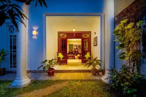 COLOMBO Eco Lodge & Wellness Centre