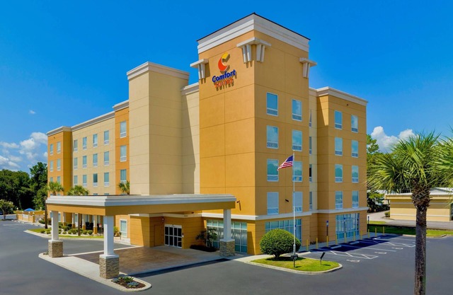 Comfort Suites Lake City