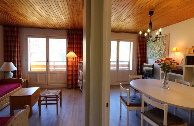 Apartamento cómodo 3* con balcón, 2 habitaciones, Tignes